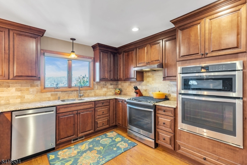 WILDWOOD SHORES - Residential