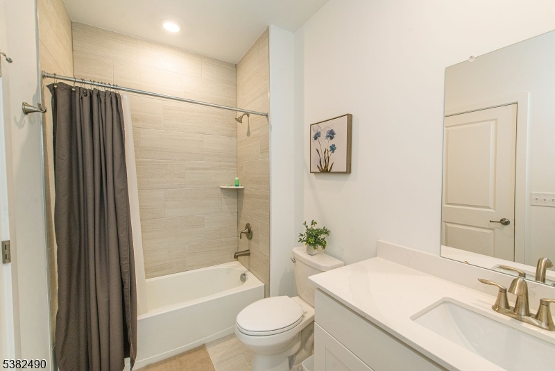 Collection at Morris Plains - Residential