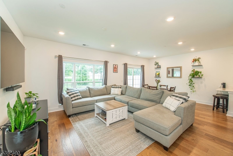 Collection at Morris Plains - Residential