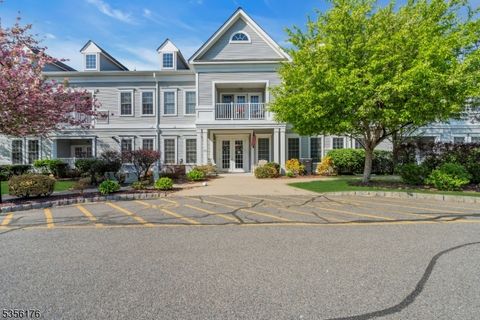 5006 Brookfield Glen Dr 06 White Twp. NJ 07823