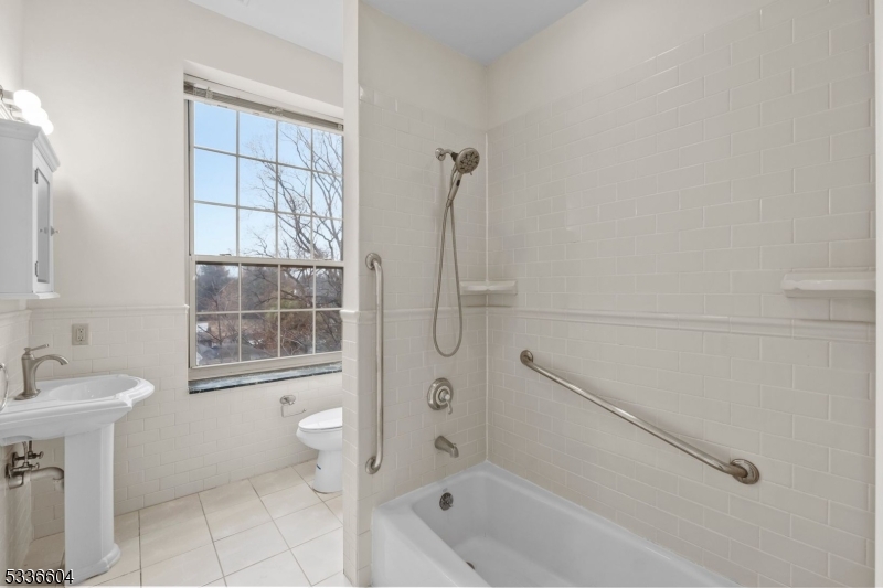 Forest Mill - Residential Lease