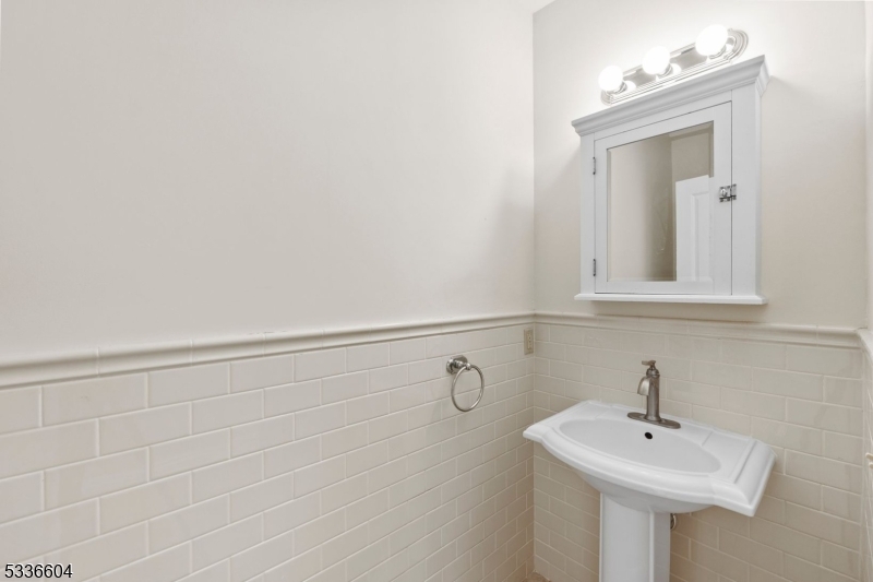 Forest Mill - Residential Lease