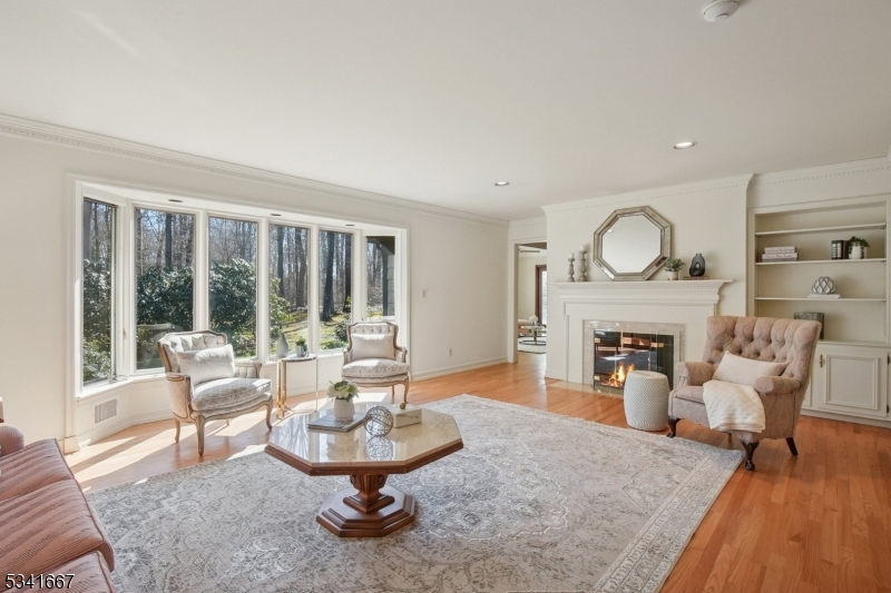 New Vernon - Residential