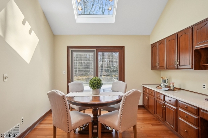 New Vernon - Residential