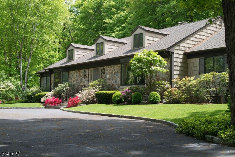 New Vernon - Residential