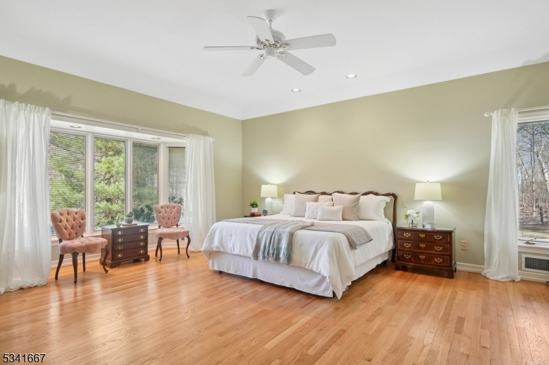 New Vernon - Residential