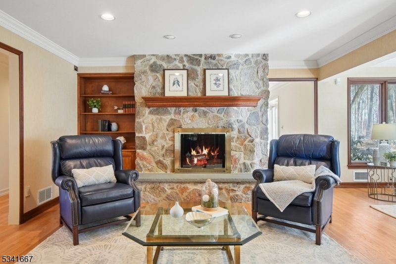 New Vernon - Residential