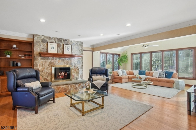 New Vernon - Residential