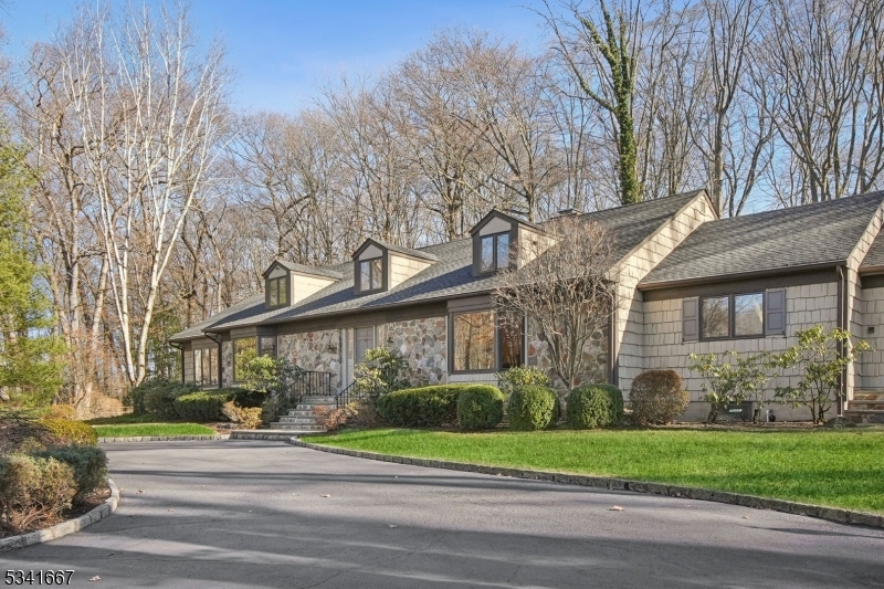 New Vernon - Residential