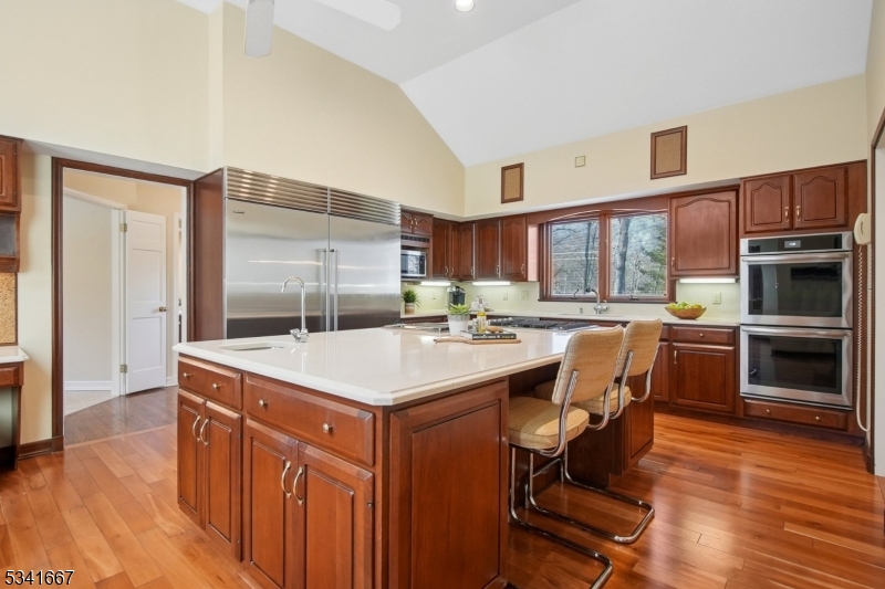 New Vernon - Residential