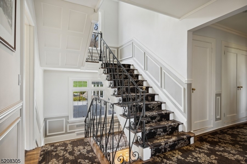 Upper Montclair - Residential