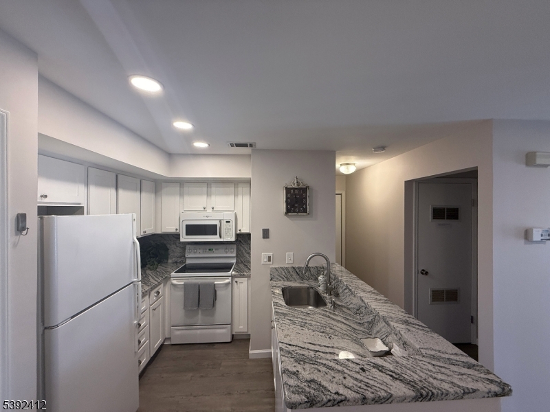 Mayfield - Residential Lease