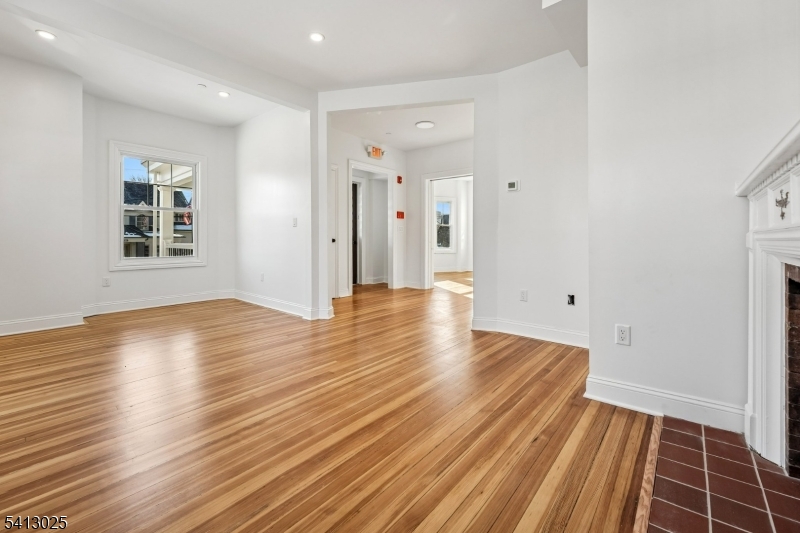 Northside - Commercial Lease