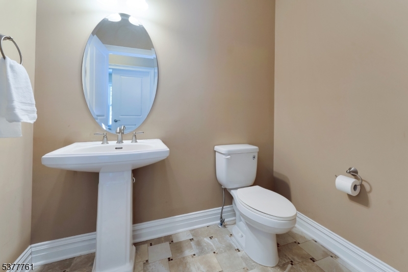 Crystal Glenn - Residential