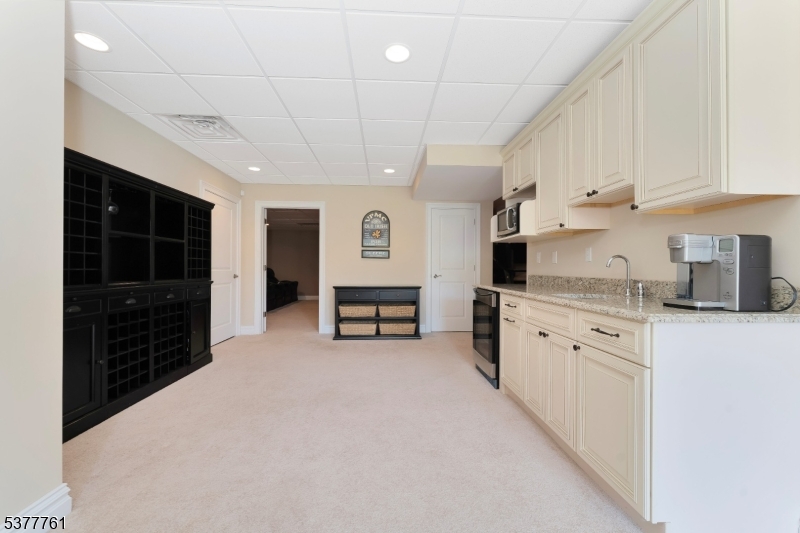 Crystal Glenn - Residential