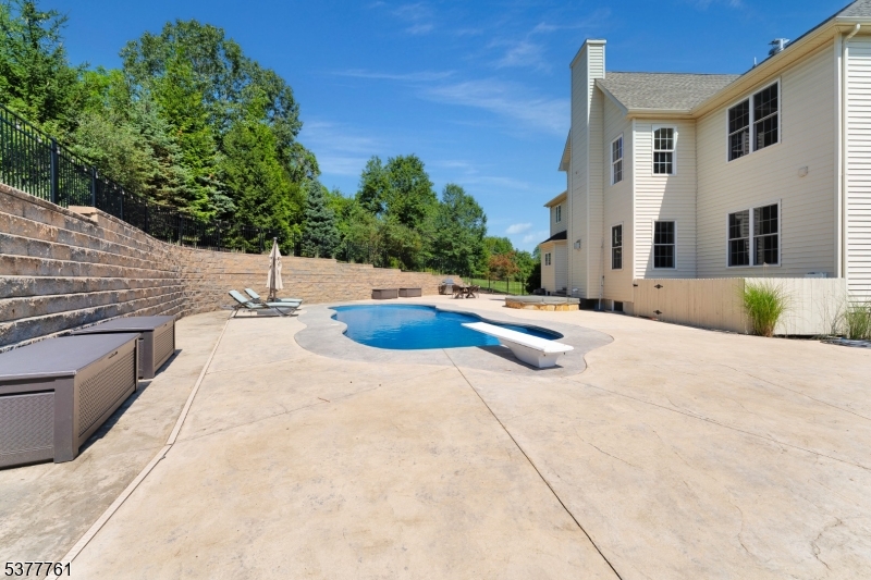 Crystal Glenn - Residential