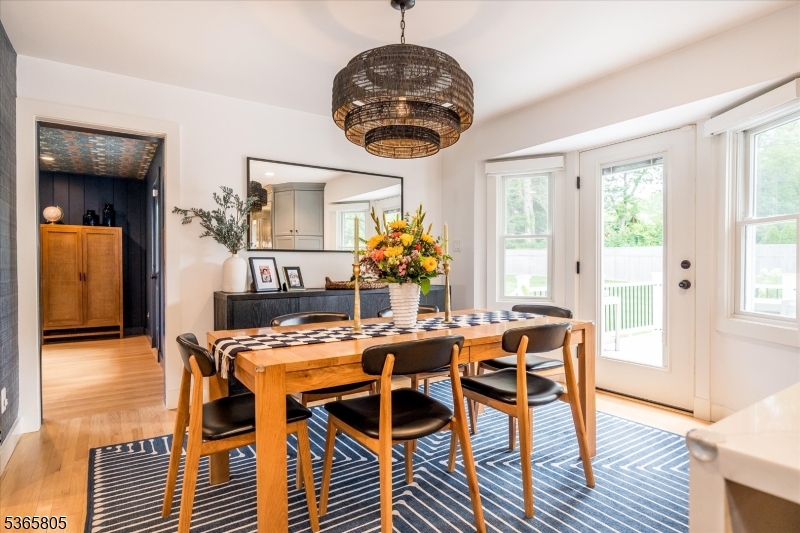 Fairway/Yantacaw Brook - Residential