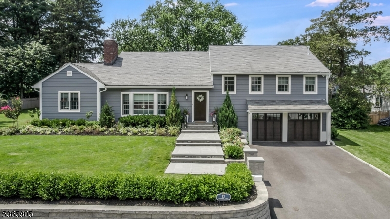 Fairway/Yantacaw Brook - Residential