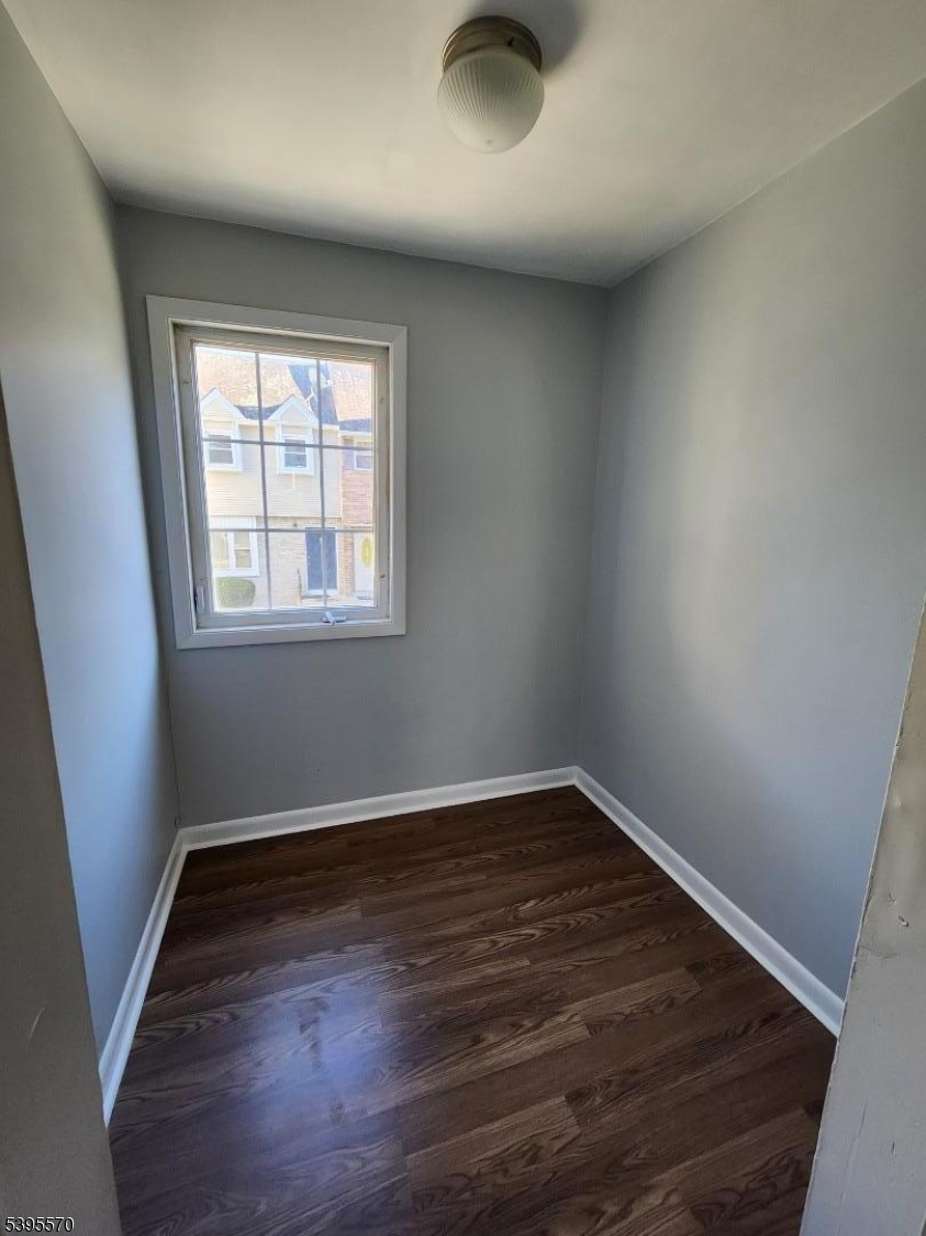 Mountainview Manor - Residential Lease