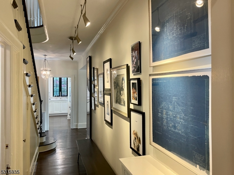 Upper Wyoming - Residential