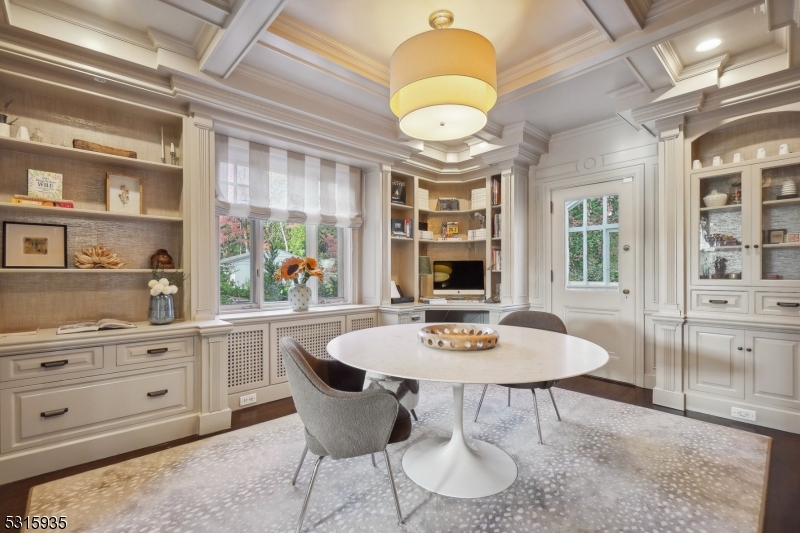 Upper Wyoming - Residential