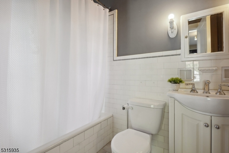 Upper Wyoming - Residential