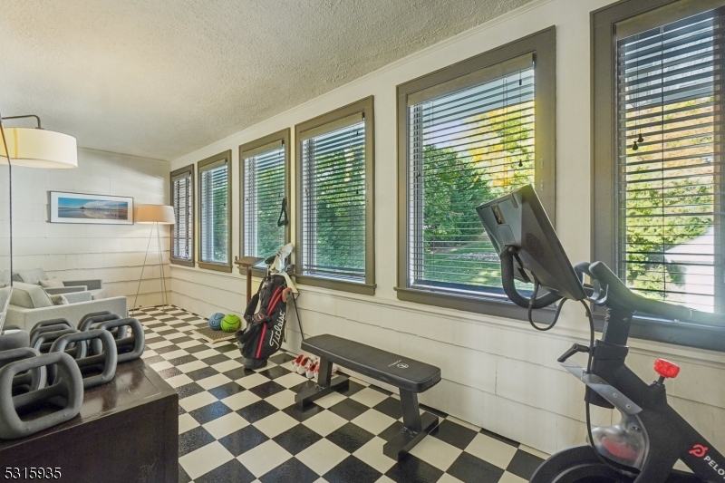 Upper Wyoming - Residential