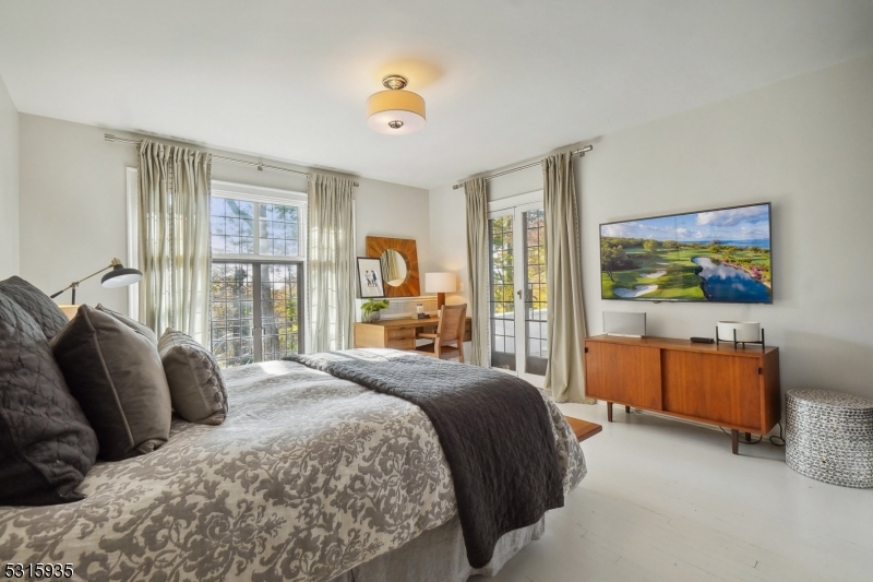 Upper Wyoming - Residential