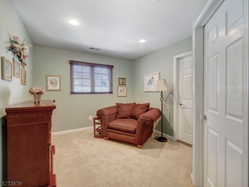 Poets Peak - Residential