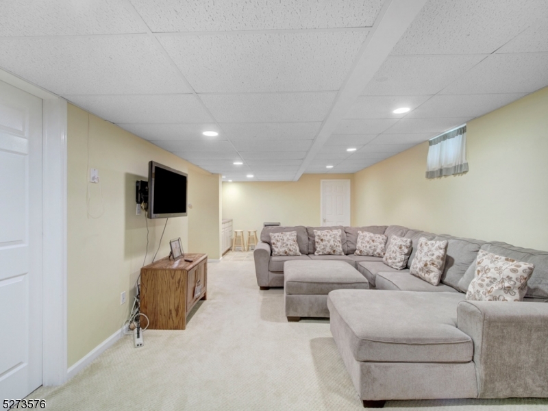 Poets Peak - Residential