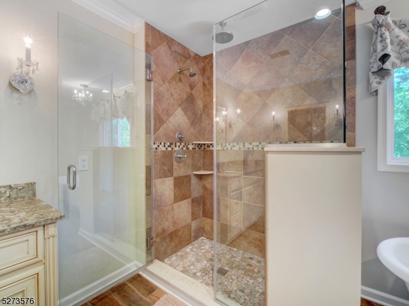 Poets Peak - Residential