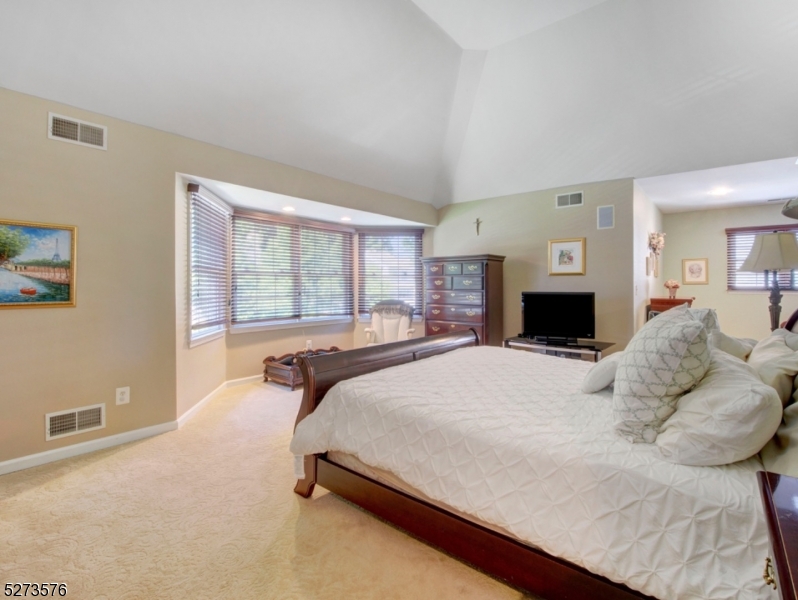 Poets Peak - Residential