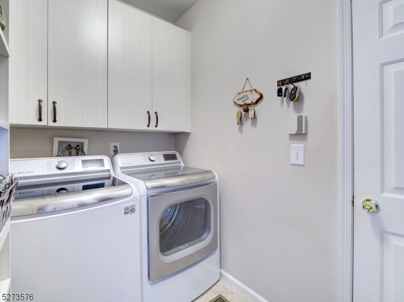 Poets Peak - Residential