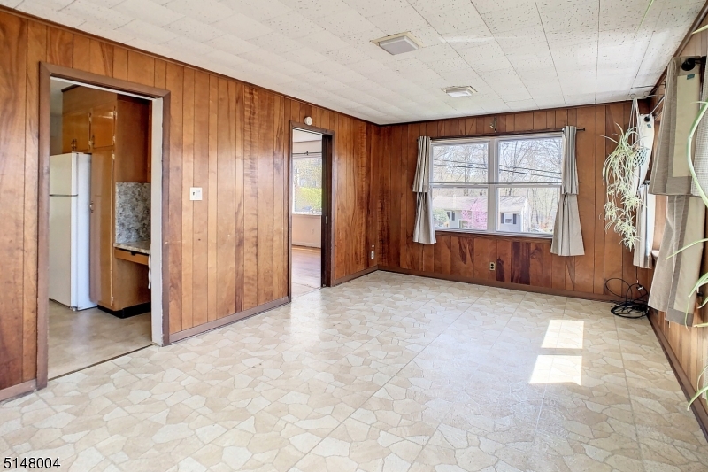 White Meadow Lake - Residential