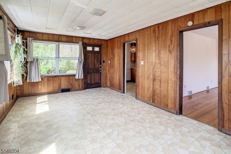 White Meadow Lake - Residential