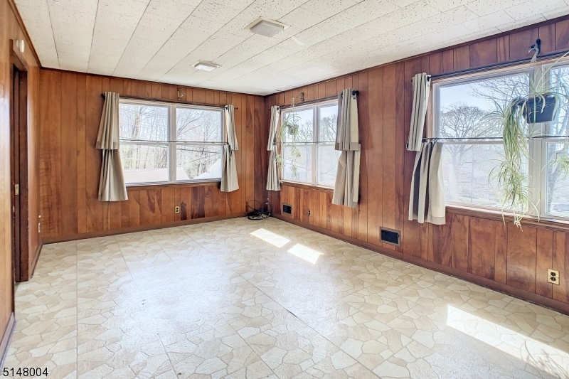 White Meadow Lake - Residential