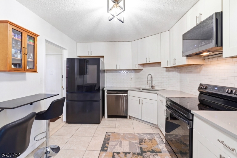 Harmon Cove Tower - Residential