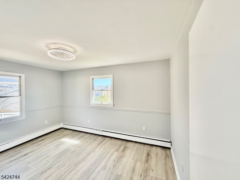 iselin - Residential