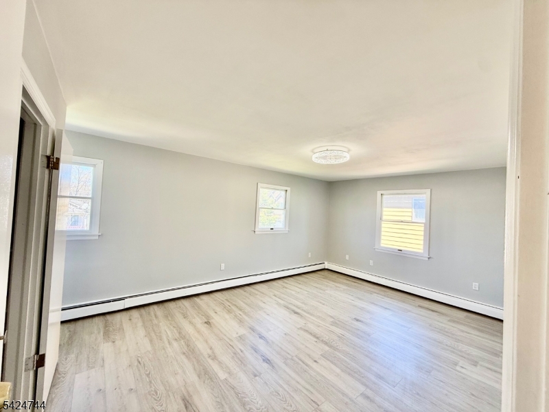 iselin - Residential