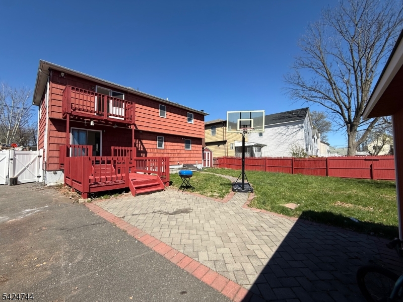 iselin - Residential