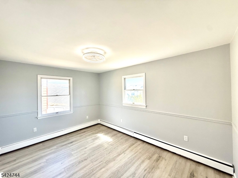 iselin - Residential