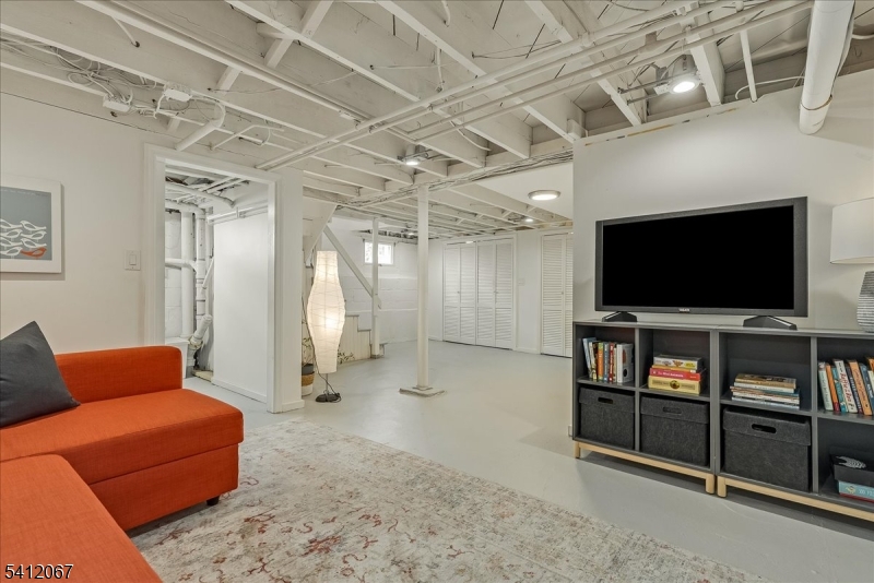 Upper Montclair - Residential