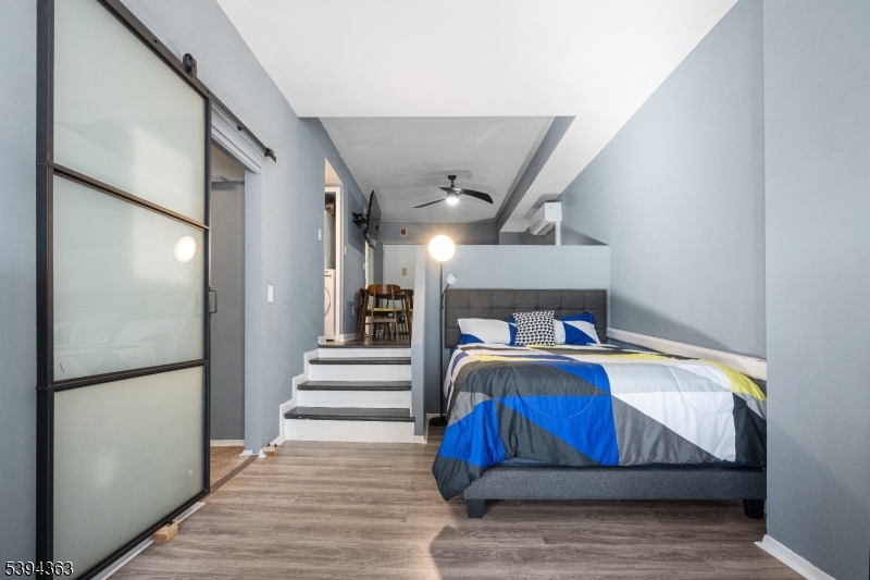 Renaissance Towers - Residential