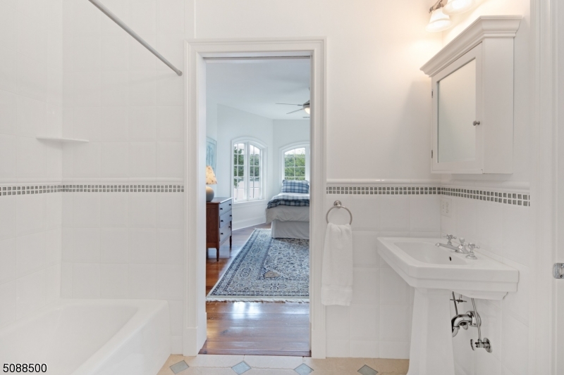 GREEN POND - Residential