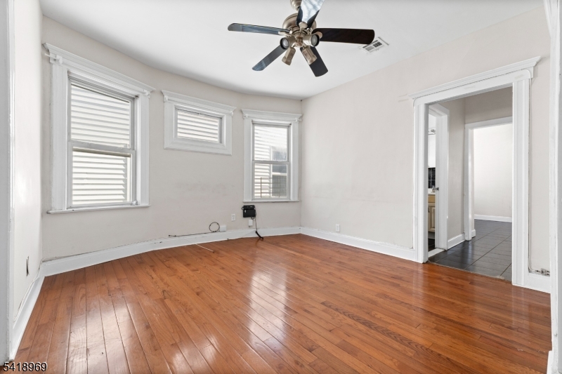 Fairmount - Residential Income