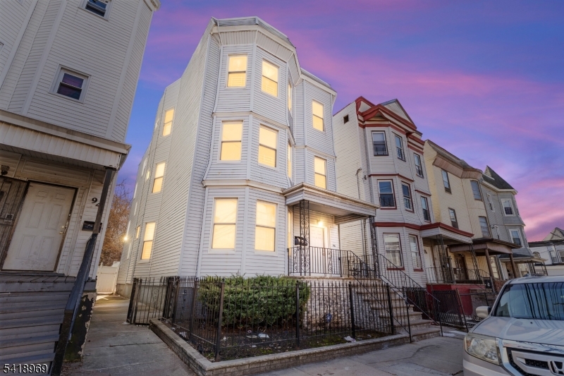 Fairmount - Residential Income