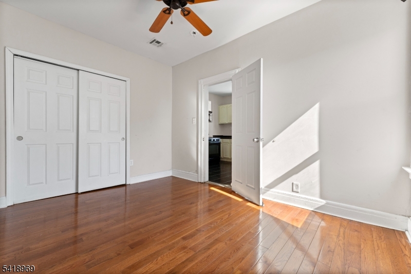 Fairmount - Residential Income