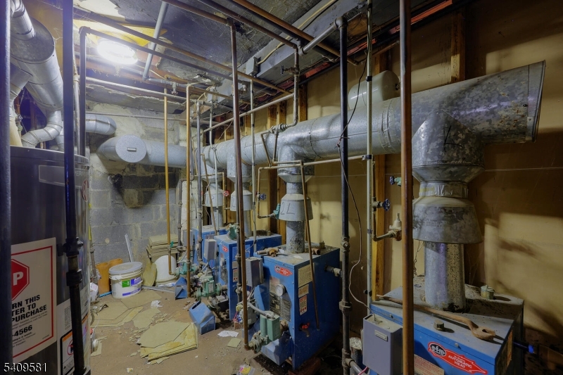 FOURPLEX SOUTH NEWARK - Residential Income