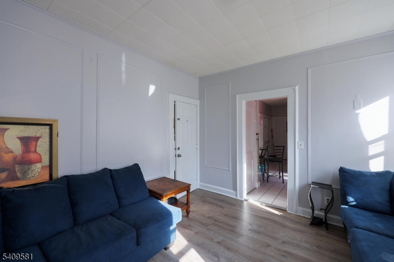 FOURPLEX SOUTH NEWARK - Residential Income