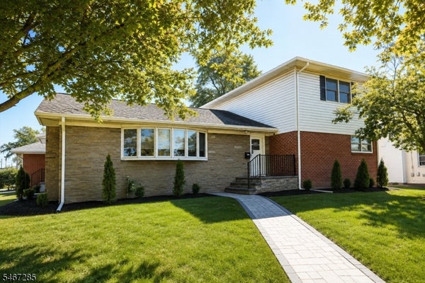 675 PIERPONT ST, RAHWAY, NJ 07065 - Image 1761120e19da51daf01ac24d83a4aea8/2565264301